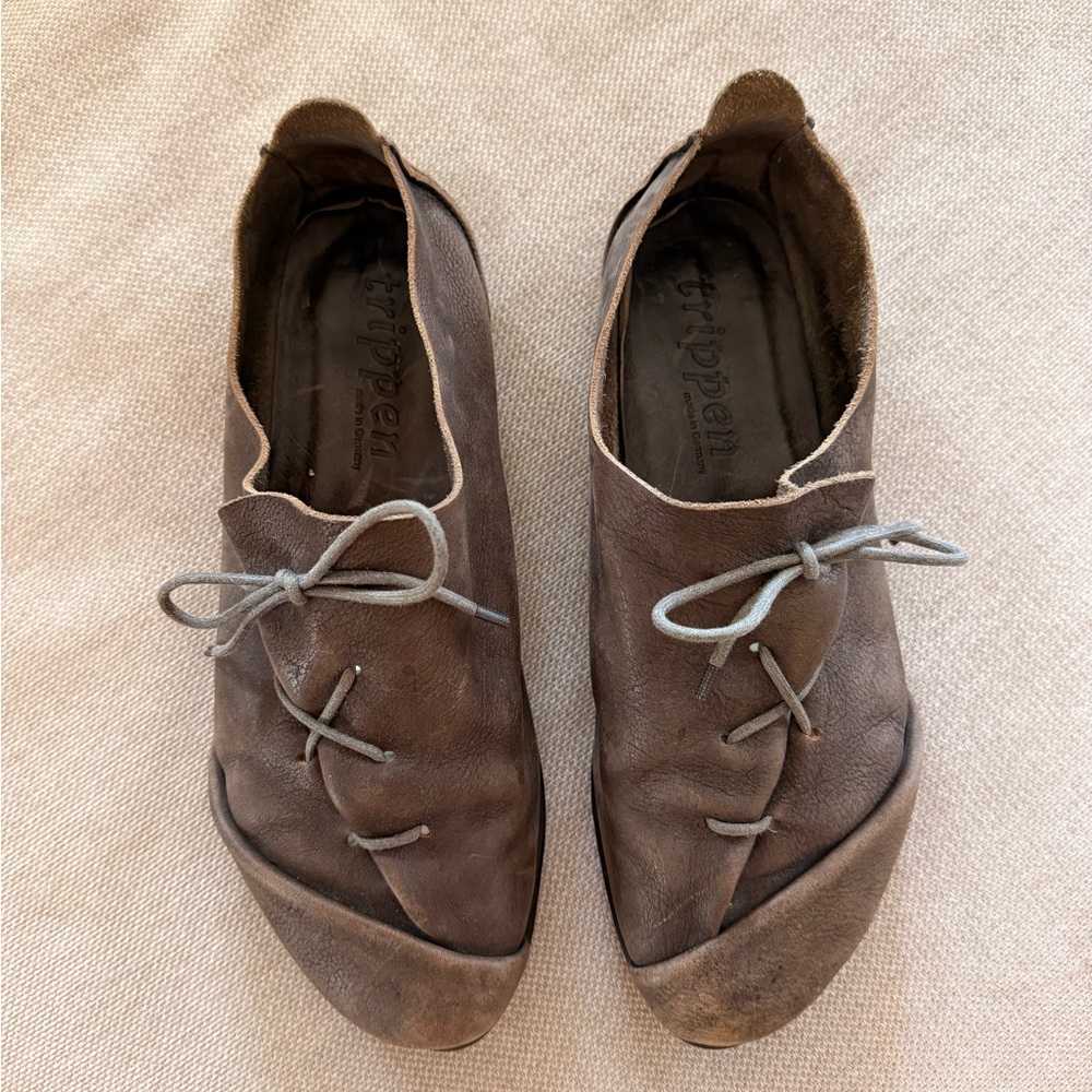 Trippen Leather Lace-Up Shoes | Made in Germany | Brown - Picture 2 of 5